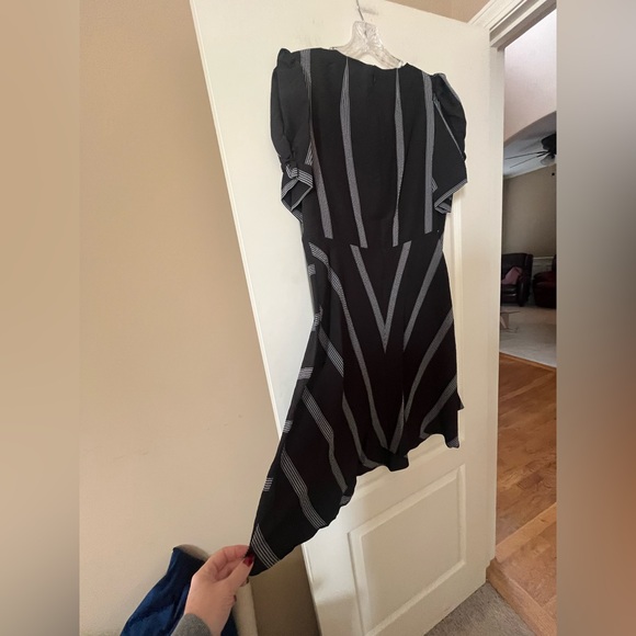 Calvin Klein Elegant Black and Gray Striped Wrap Dress Women’s Size 8 - Picture 6 of 14